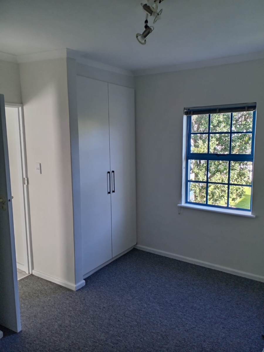 To Let 2 Bedroom Property for Rent in Dobson Western Cape